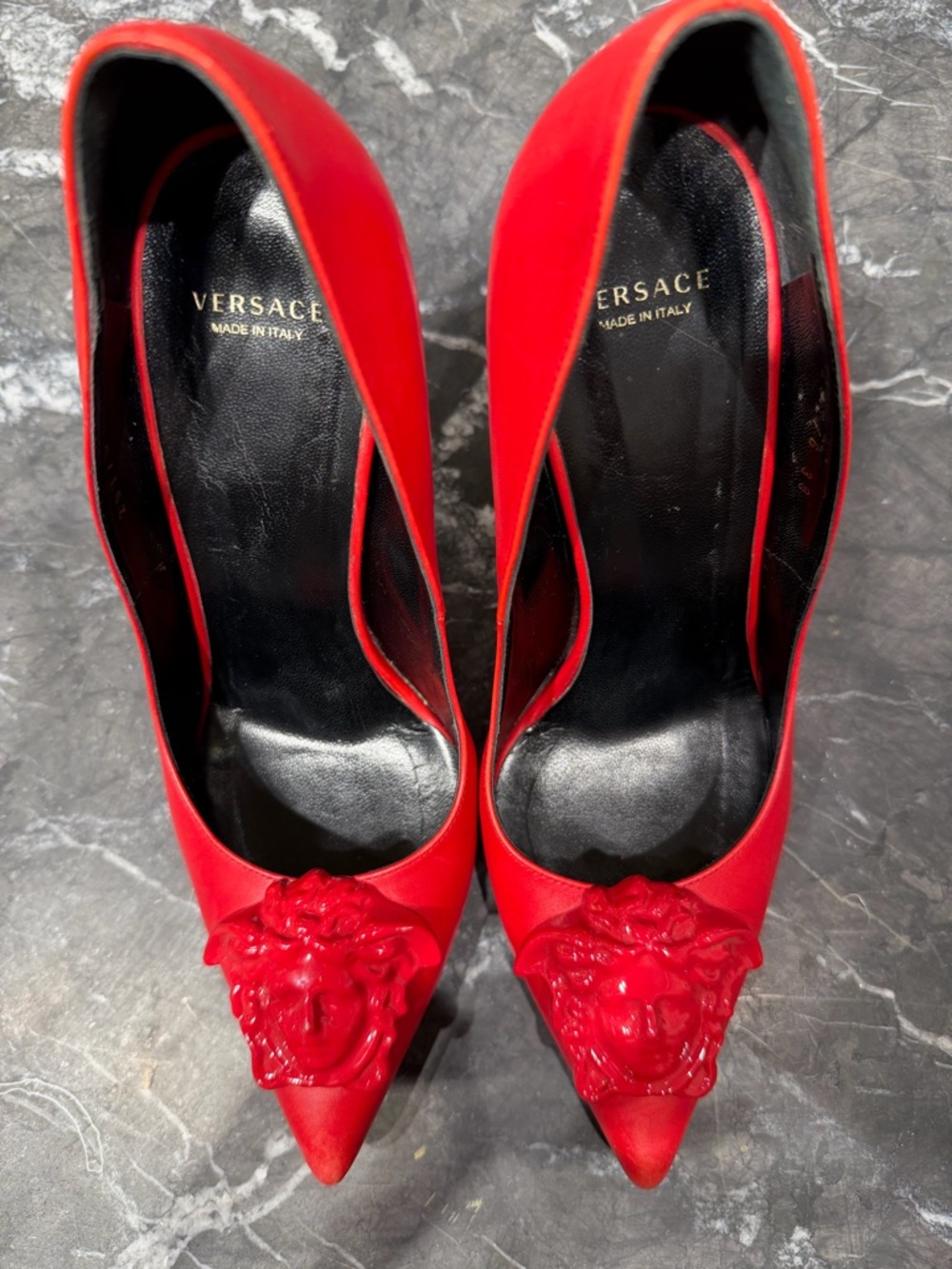 Versace Red Pointed Toe High Heels with Medusa - Picture 6 of 16